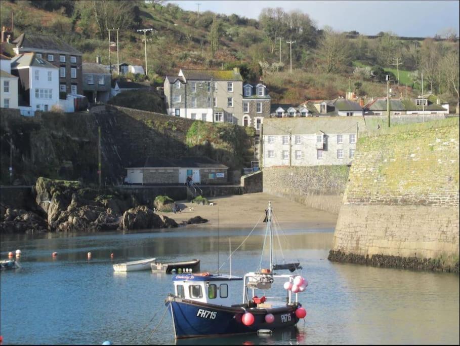 Fabulous 2 Bed Cottage - Outstanding Sea Views Mevagissey Bagian luar foto